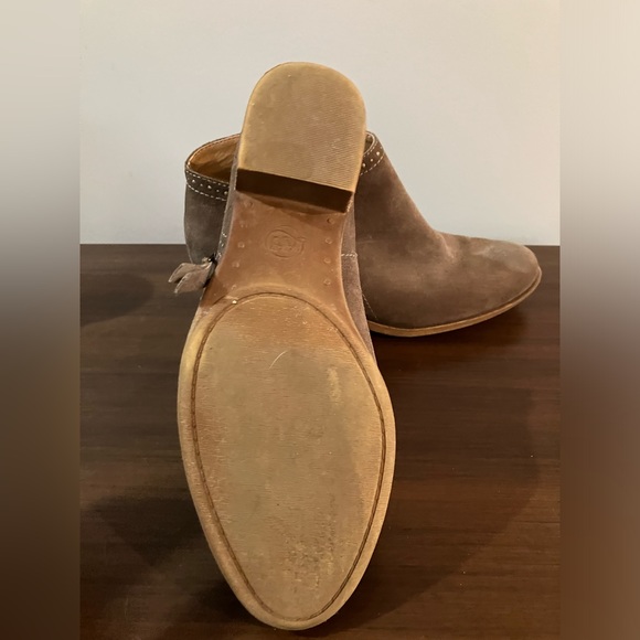 Lucky Brand-Leather/Suede booties with studding-size 8M/38 - Picture 3 of 6